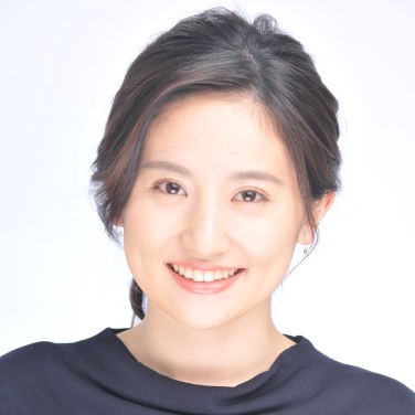 槙 あやな 氏